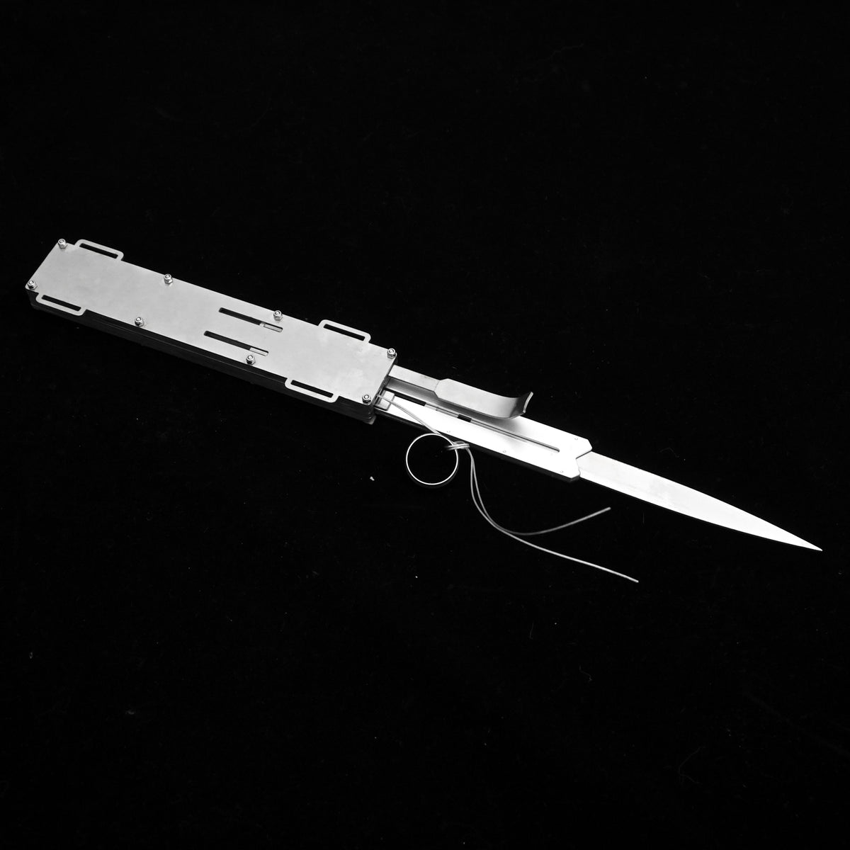 Realhiddenblade Assassin's Creed Inspired Hidden Blade - Metal Prop - cosplay prop