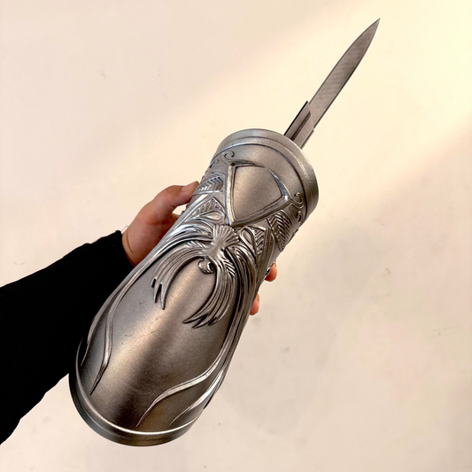 Realhiddenblade Ezio Bracer Arm Guard - Cosplay Armor - cosplay prop