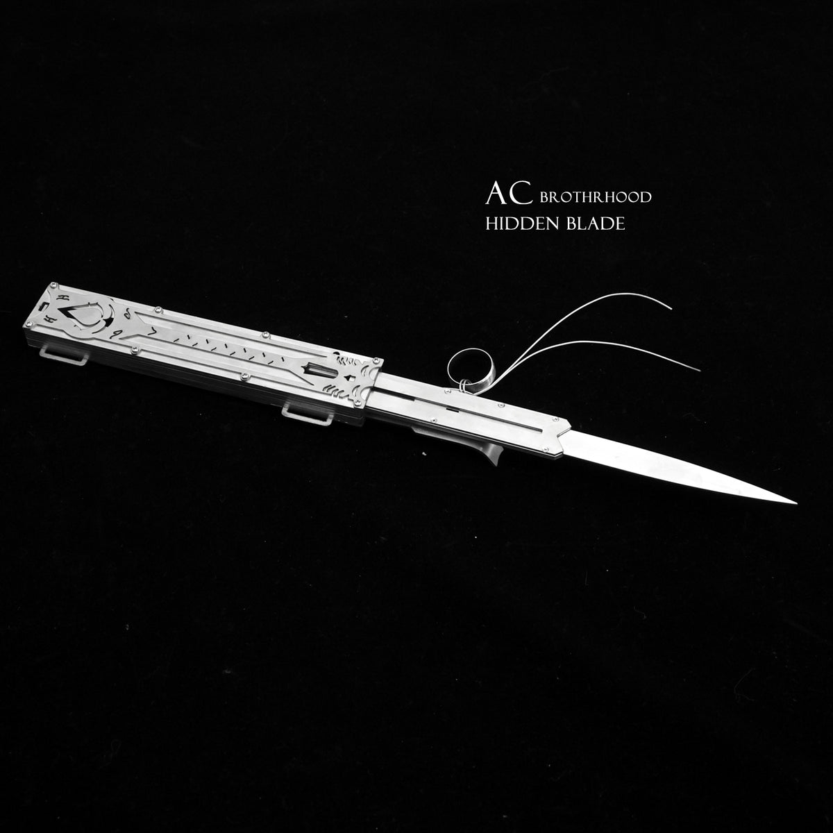 Realhiddenblade Assassin's Creed Inspired Hidden Blade - Metal Prop - cosplay prop