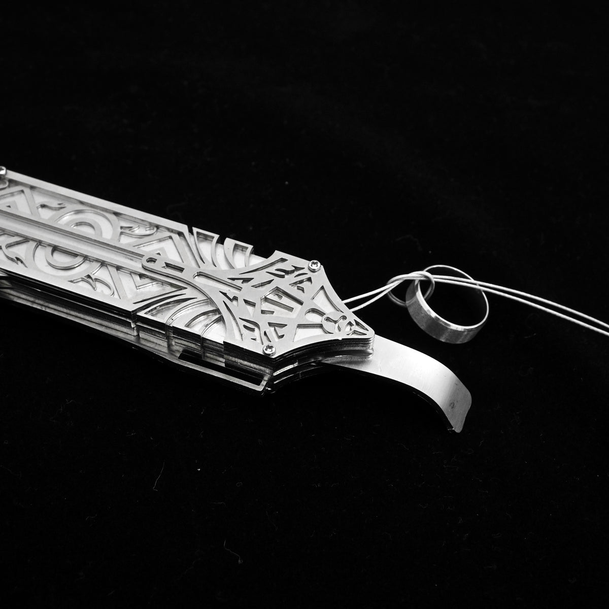 Realhiddenblade Aguilar Hidden Blade - Metal Cosplay Replica - cosplay prop