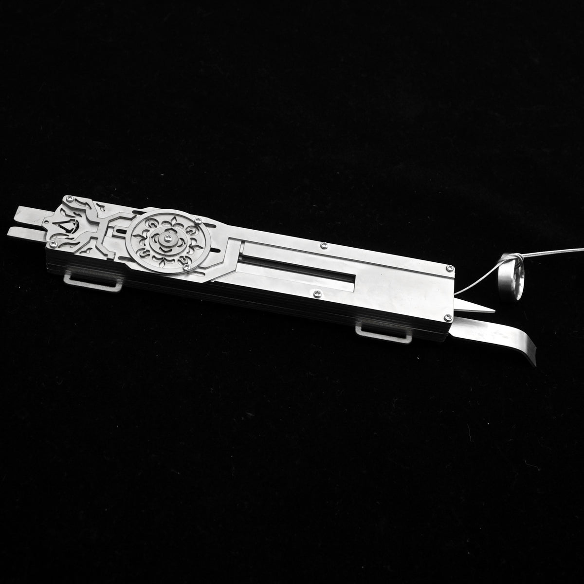 Realhiddenblade Ezio Hidden Blade - Metal Cosplay Replica - cosplay prop