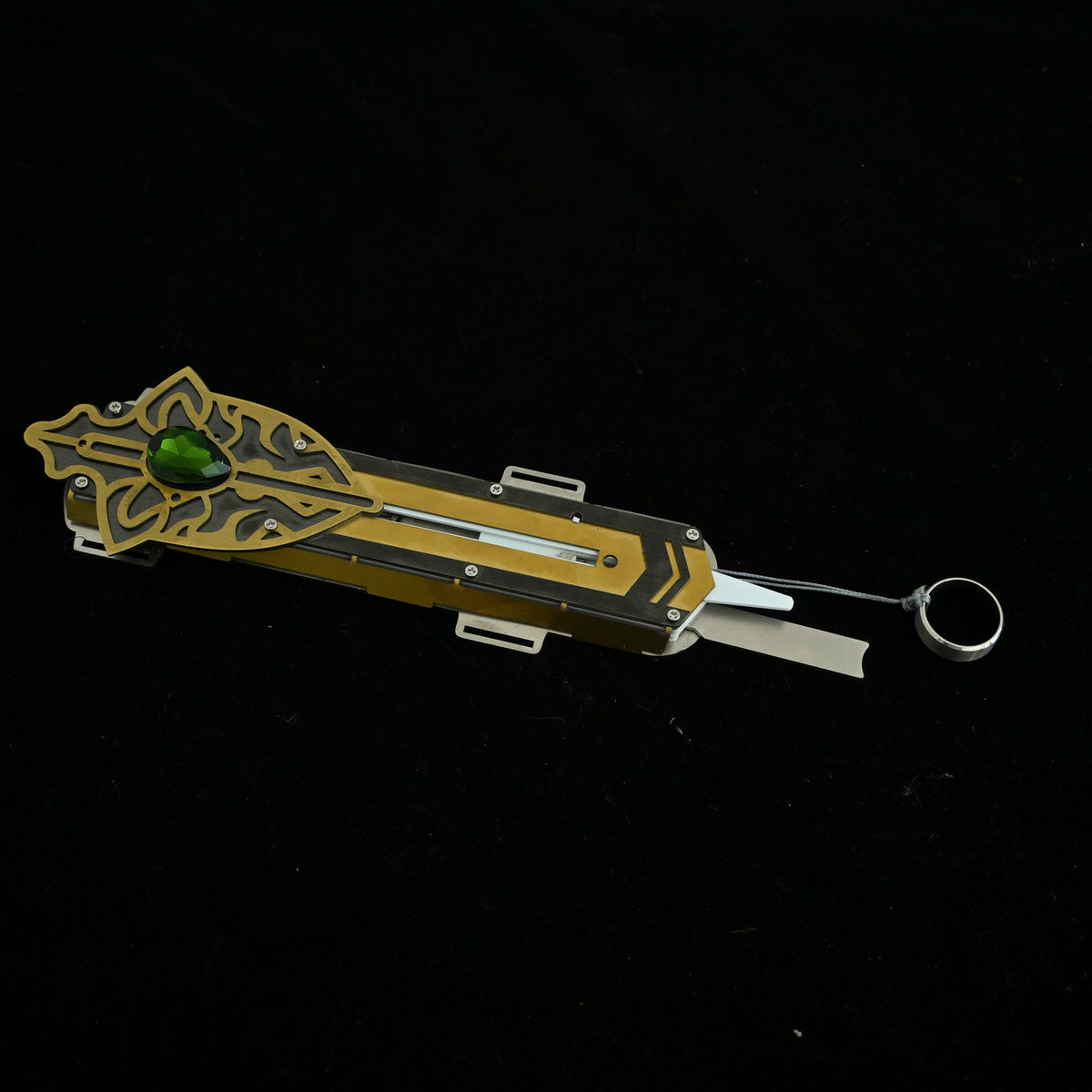 Realhiddenblade Valhalla Hidden Blade - Plastic Cosplay Prop - cosplay prop