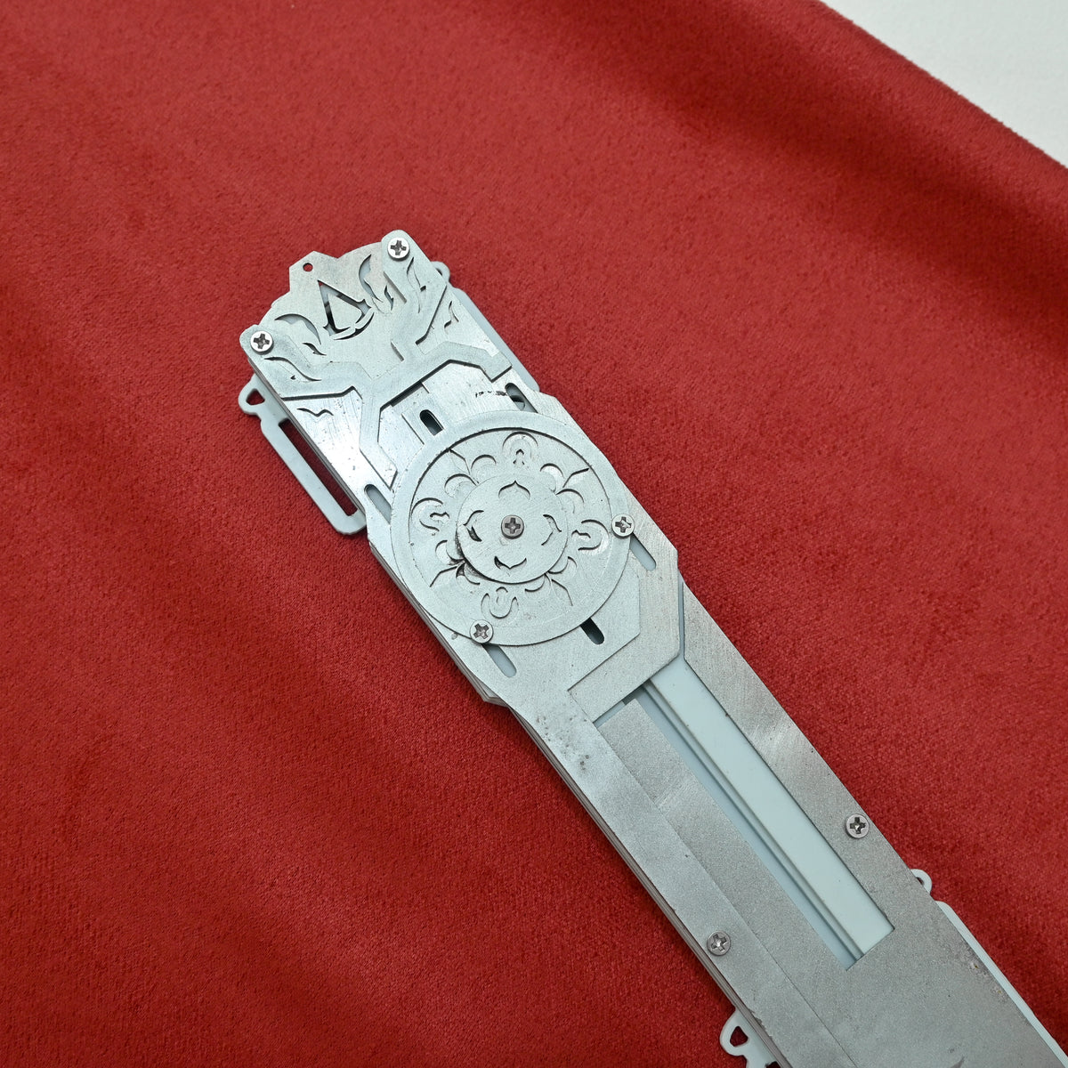 Realhiddenblade Ezio Hidden Blade - Plastic Cosplay Prop